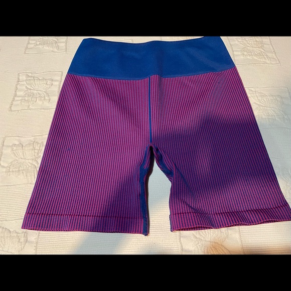 Fabletics Pants - Fabletics fitness bike shorts